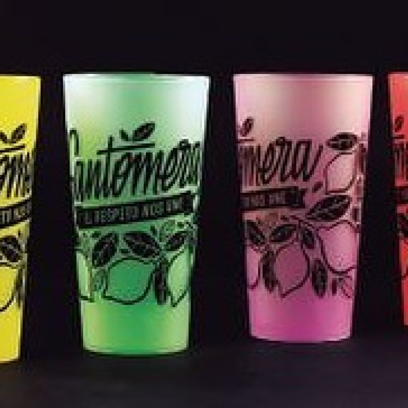 Vasos reutilizables para FIESTAS - EVENTOS, menos residuos y buen escaparate pub 